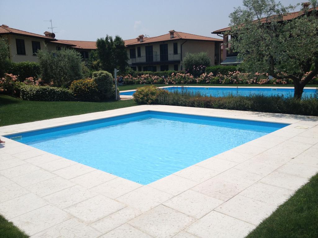 Casa Vacanze Serraglie Raffa ภายนอก รูปภาพ