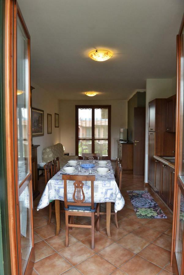 Casa Vacanze Serraglie Raffa ภายนอก รูปภาพ
