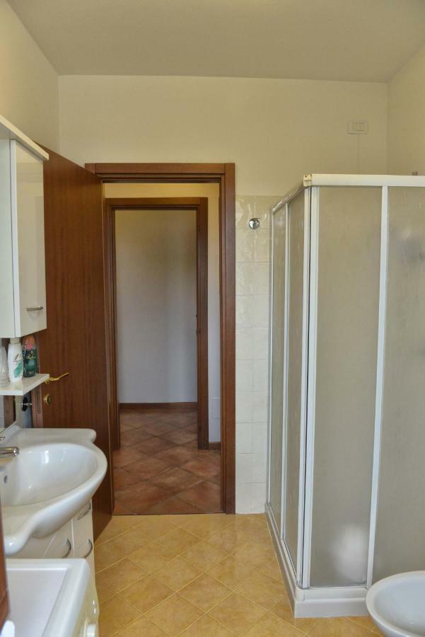 Casa Vacanze Serraglie Raffa ภายนอก รูปภาพ