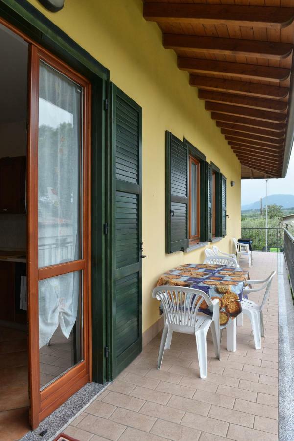 Casa Vacanze Serraglie Raffa ภายนอก รูปภาพ